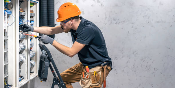 Best Industrial Electrical Services  in La Grande, OR